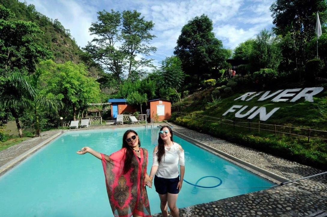 River Fun Beach Resort Gorkha Luaran gambar